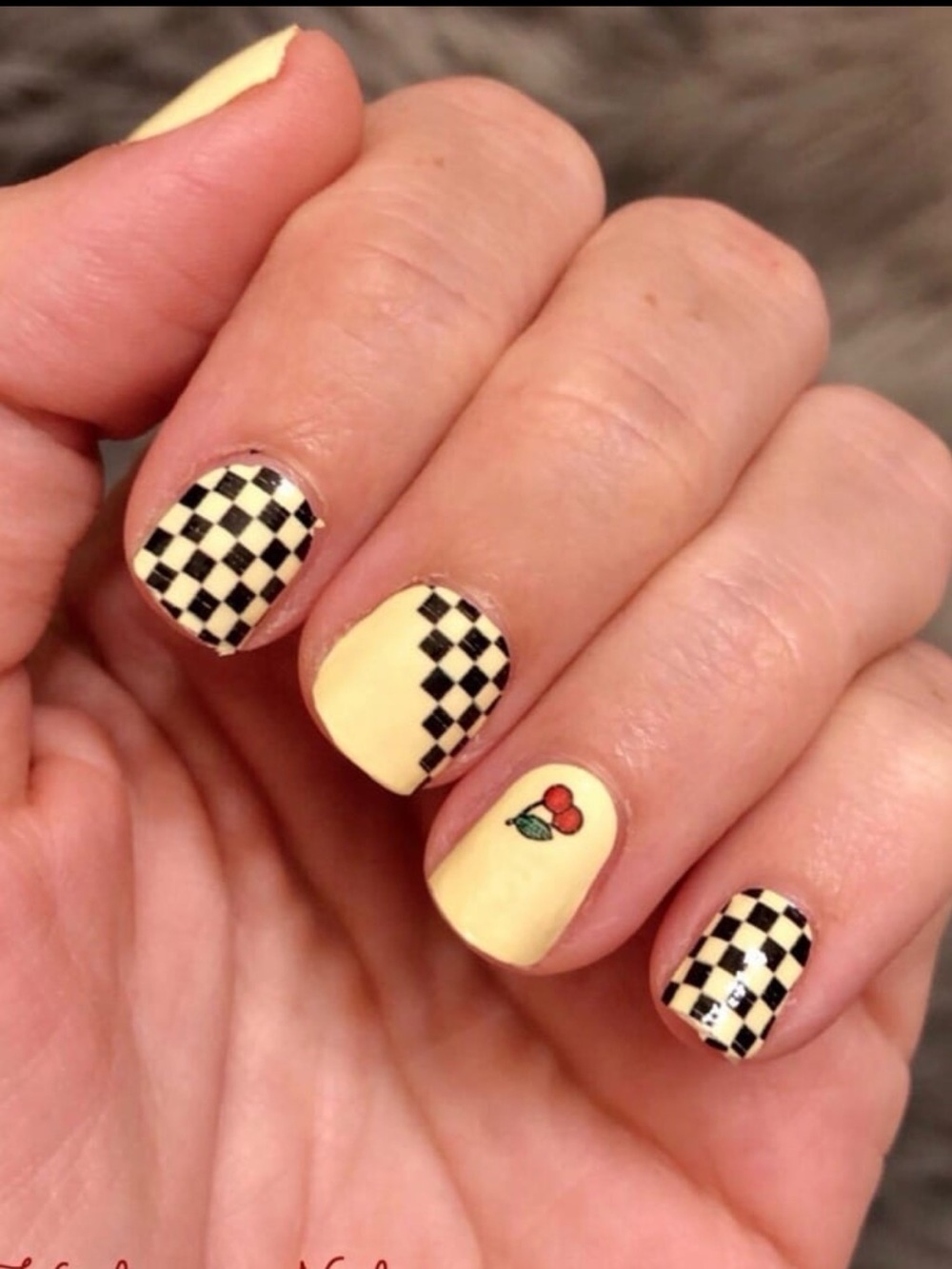 Color Street: Check n’ Cherries (Petite)
